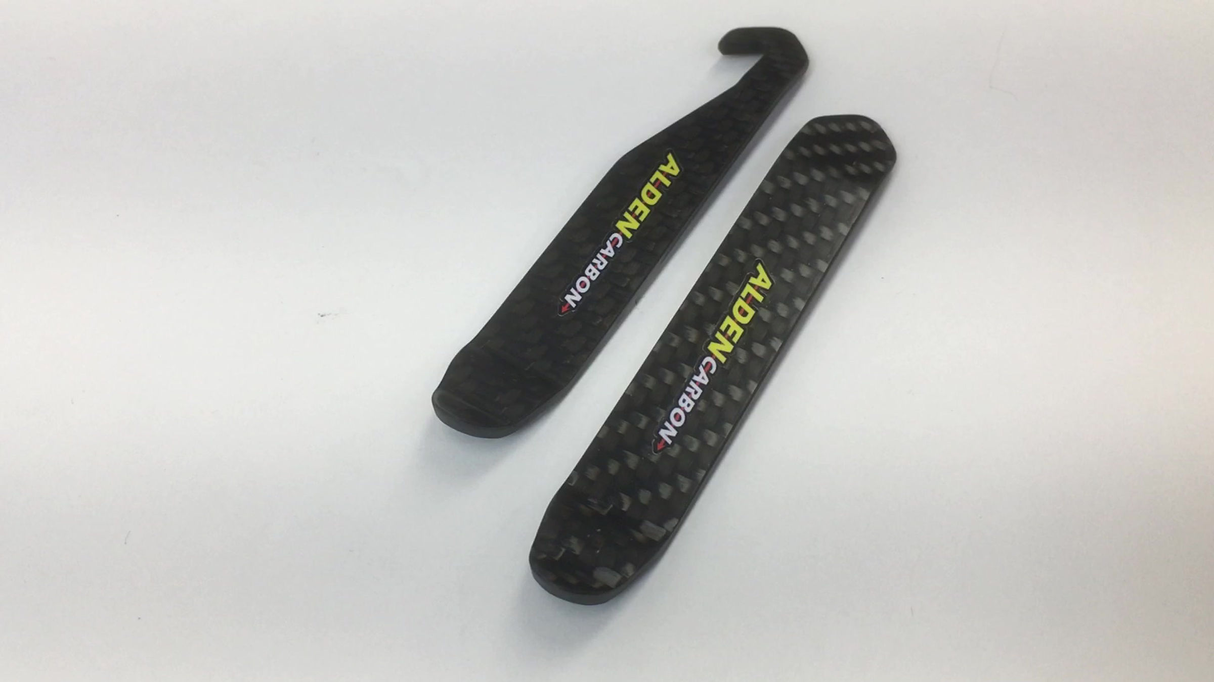 TIRE-LEVERS